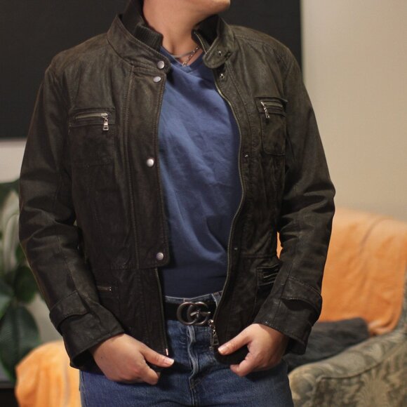 Danier Leather Jacket - Picture 15 of 16